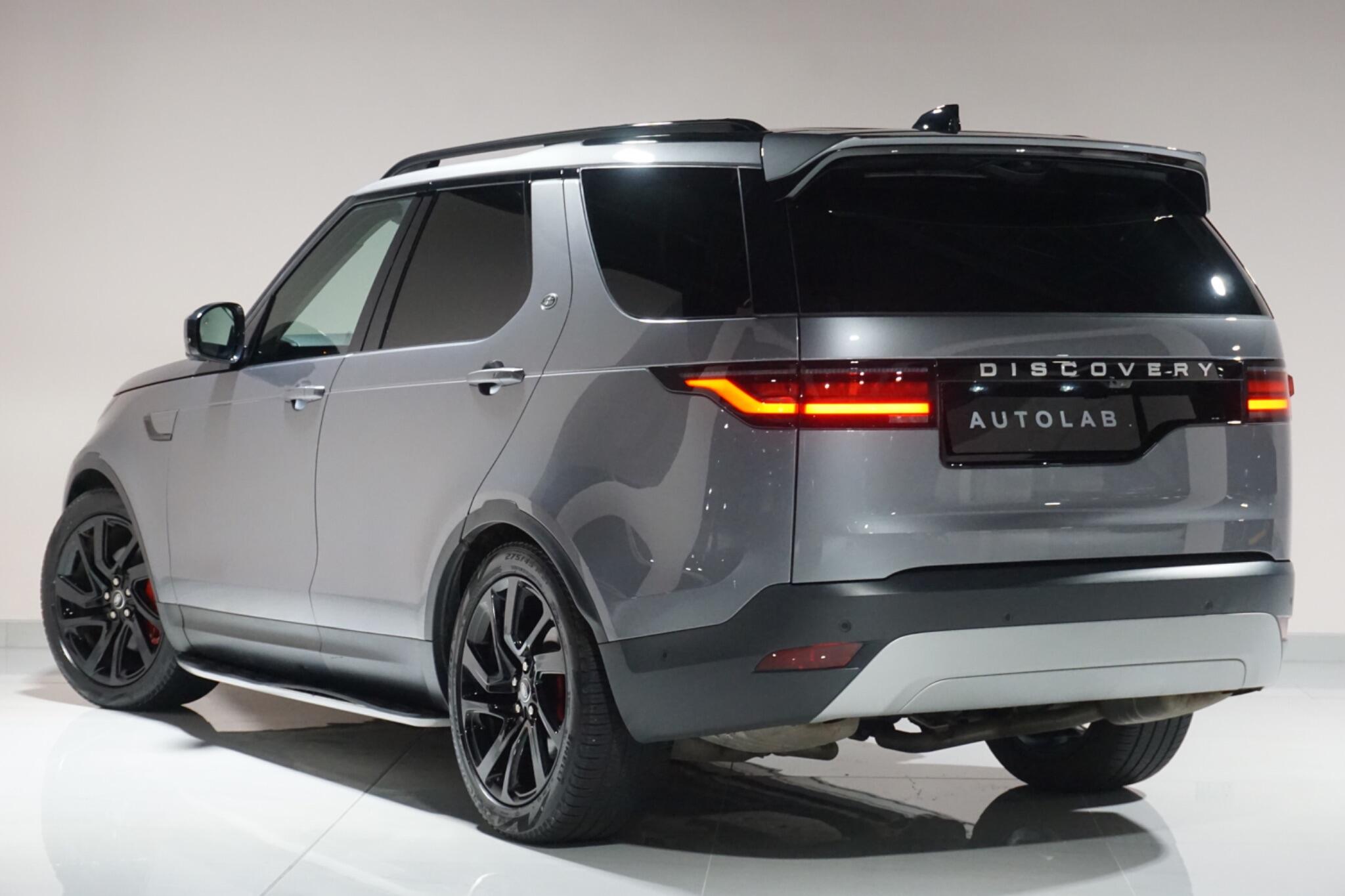 Land Rover Discovery 3.0 D300 MHEV SE SUV 5dr Diesel Auto 4WD Euro 6 (s/s) (300 ps)